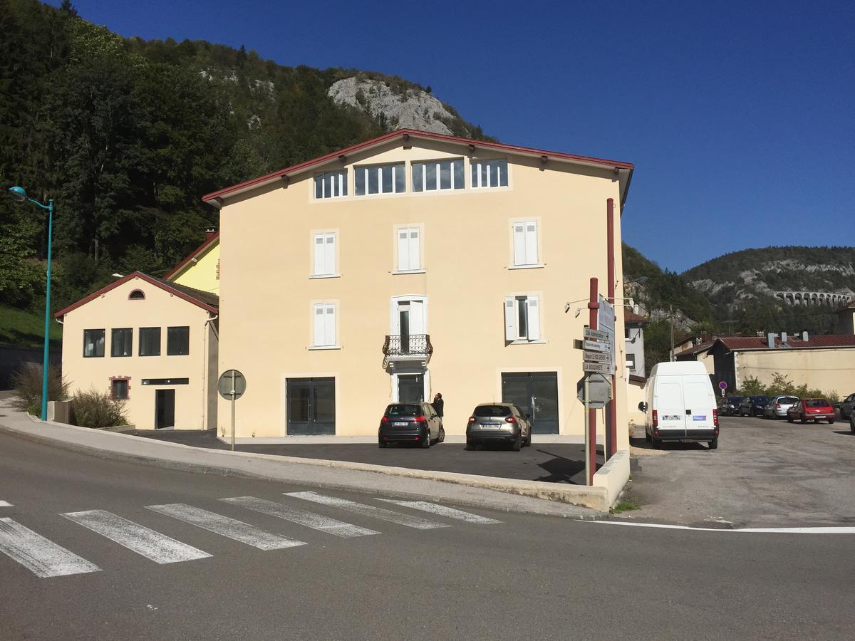 Hotel Morez Exteriör bild